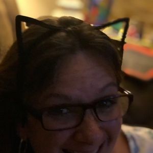 Meet your Posher, Eileen